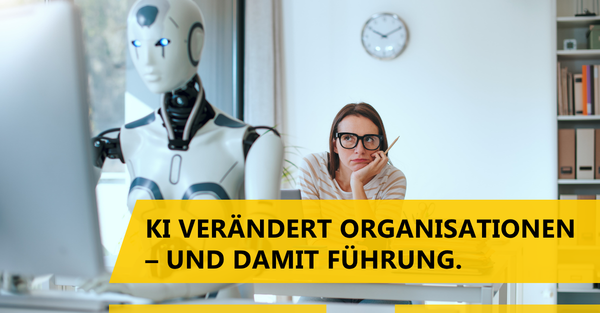 Frau im Büro arbeitet neben humanoidem Roboter und reflektiert den Einfluss von KI auf Führung und Organisation